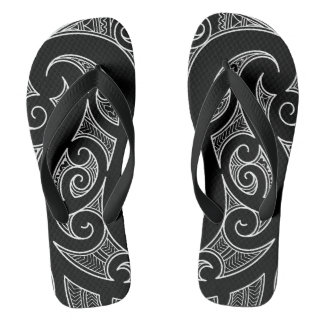 Tongs Maori tout noir