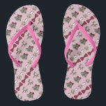 Tongs Mariage Bells Bride Rose Rose Flower Flip Flop<br><div class="desc">Illustration originale sur le thème du mariage d'une boutonnière rose, d'une paire de cloches mariages argentées, d'un bouquet nuptial et d'une cravate arc bordeaux. Designer est disponible pour créer et télécharger des designs personnalisés qui correspondent aux couleurs et aux thèmes de votre mariage. Cliquez sur "Demandez à ce concepteur" pour...</div>