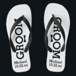 Tongs Mariage Groom personnalisé - Couleurs personnalisé<br><div class="desc">Célébrez votre fête de mariage dans le confort avec ces tongs personnalisées. Customisez avec le nom du marié et la date du mariage. L'arrière - plan est blanc, mais vous pouvez changer la couleur en cliquant sur Customiser. Associez vos couleurs mariages à ces tongs. En raison du texte noir, vous...</div>