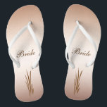 Tongs Mariée Mariage de la récolte d'automne<br><div class="desc">La récolte d'automne est le thème de ces élégantes tongs de Bride qui mettent du grain sur un arrière - plan de bronze. Tout le texte peut être customisé pour votre occasion spéciale.</div>