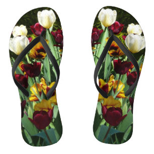 Tongs Maroon et Tulipes Jaunes Florales colorées
