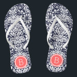 Tongs Monogramme de la marine et du corail de Damas flor<br><div class="desc">sandales à tongs imprimées sur mesure avec un élégant motif à damas floral élégant et votre monogramme ou autre texte personnalisé dans un cadre circulaire. Cliquez sur Customiser pour modifier les polices de texte et les couleurs ou ajouter vos propres images pour créer un design unique et unique !</div>
