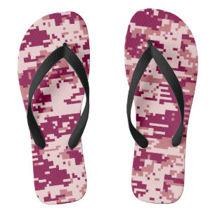 Tongs Motif camouflage numérique rose