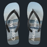 Tongs Ocean Waves Cape May New Jersey<br><div class="desc">Joli Ciel Bleu avec des nuages Blancs clairs,  Mer Bleue,  Vagues d'Océan et Sable de Plage. Photographie originale de TamiraZDesigns.</div>