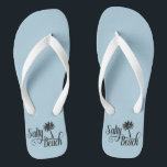 Tongs Plage Salée Été Drôle<br><div class="desc">Cette création a été réalisée par le biais d'art numérique. Elle peut être personnalisée en cliquant sur le bouton de personnalisation et en changeant la couleur,  en ajoutant un nom,  des initiales ou vos mots préférés.</div>