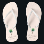 Tongs Tribe de mariée de palmier moderne Blush Bachelore<br><div class="desc">Feuilles de bachelorette personnalisées avec "tribu des mariées" en caractères de caractères modernes et un palmier tropical aquarelle sur un arrière - plan roux. Personnalisez avec nom - achetez un pour chaque femme.</div>