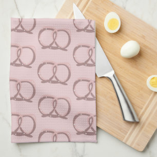Torchon de cuisine rose à motif torsadé de bretzel