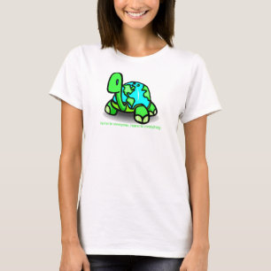 tortue à la maison à tous T-shirt