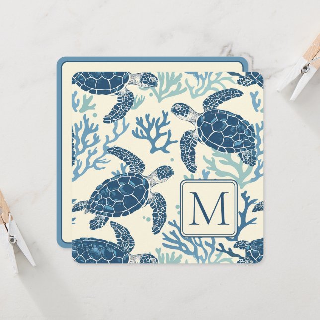 Tortues de mer bleu et crème Monogramme (Devant/Arrière en situation)