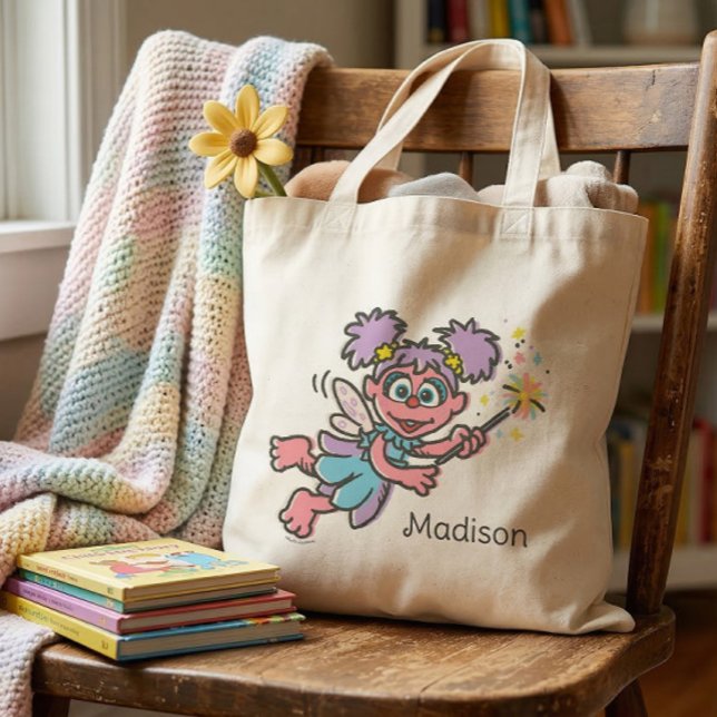 Tote Bag Abby Cadabby en vol (Generated image of tote bag on chair)