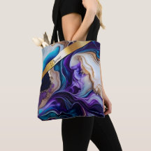 Accents métalliques or sur les tourbillons turquoi