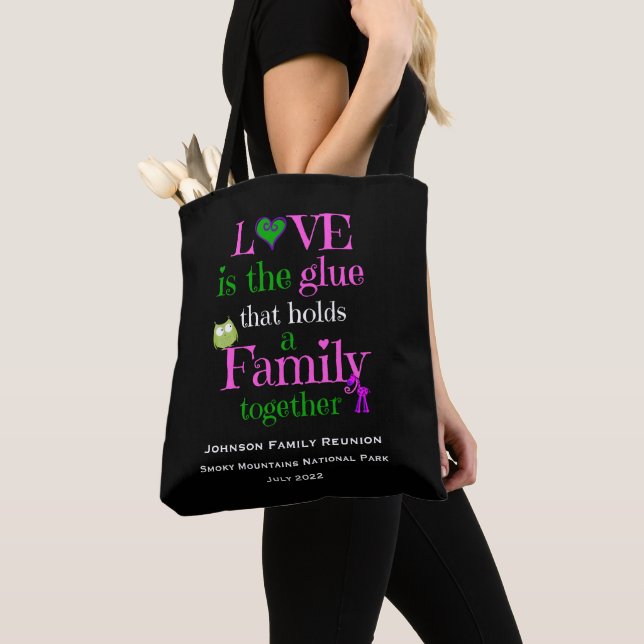 Tote Bag AIMER LA FAMILLE ENSEMBLE, Réunion personnalisée (De près)