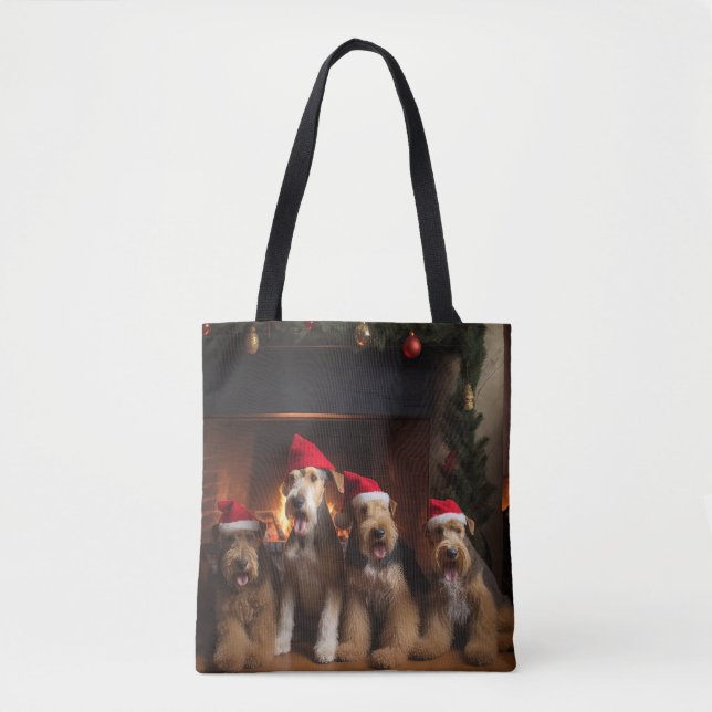 Tote Bag Airedale au coin du feu de Noël (Devant)
