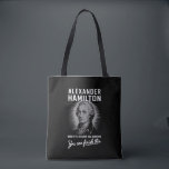 Tote Bag Alexander Hamilton A Écrit 51 Essais En 6 Mois<br><div class="desc">Alexander Hamilton A Écrit 51 Essais En 6 Mois Vintages</div>