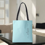 Tote Bag Aqua Bleu Turquoise Féminin Monogramme Moderne<br><div class="desc">Aqua Bleu Turquoise Élégant Ajoutez Votre Propre Nom Monogramme Sac À Dos. Ce sac à dos peut être personnalisé pour inclure votre initiale et votre prénom et offert en cadeau pour Noël,  anniversaire Sweet 16,  enterrement de vie de jeune fille ou un mariage.</div>