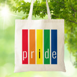 Tote Bag Arc-en-ciel gay pride<br><div class="desc">Ce Sac fourre-tout Pride est décoré avec des rayures arc-en-ciel et le mot Pride dans la typographie stylisée.</div>