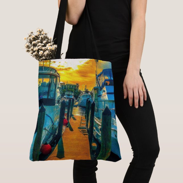 Tote Bag Bateaux au coucher du soleil du port (De près)
