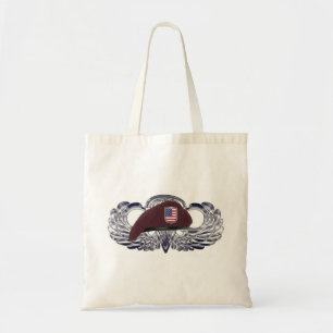 Tote Bag Beret spécialement conçu sur les ailes aéroportées