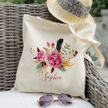 Tote Bag Boho floral et plume Demoiselles d'honneur Personn<br><div class="desc">Découvrez plus de 200 styles populaires de sacs fourre-tout de mariage de la collection "Sacs fourre-tout de mariage" de notre boutique ! Cliquer sur “Modifier le design” vous permettra de personnaliser davantage. Vous pouvez changer la taille de la police,  la couleur de la police et plus encore !</div>