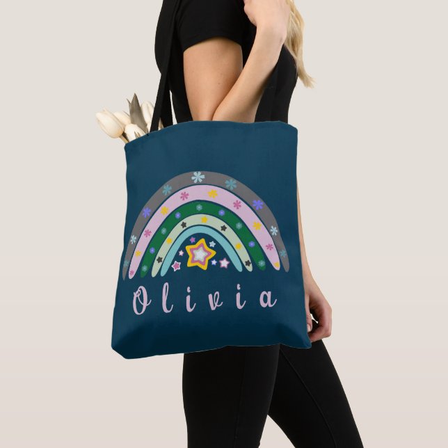 Tote Bag Boho Rainbow tendance avec nom personnalisé (De près)