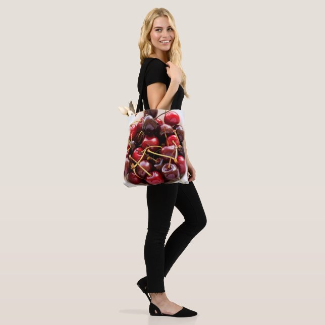 Tote Bag bol de cerises (Sur le modèle)