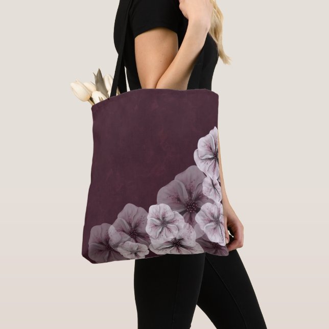 Tote Bag Bourgogne texturisé avec des fleurs (De près)