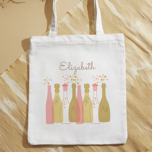 Tote Bag Bouteilles de Champagne Retro Personnalisées Rétro (This champagne tote features pastel-colored rose and gold bottles for a pretty glam 1960s look.)