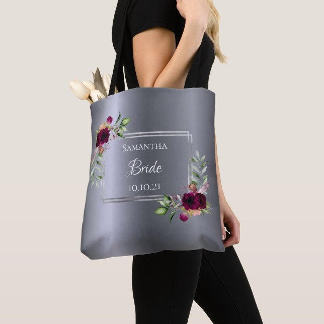 Tote Bag Bride argent bordeaux fleurs mariage (De près)
