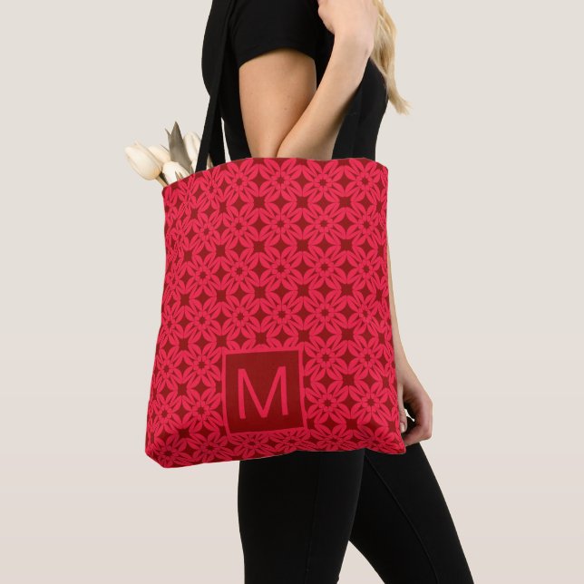 Tote Bag Bright Red Ornate Pattern Monogrammed (De près)