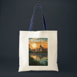 Tote Bag Budapest Hongrie Travel Art Vintage<br><div class="desc">Budapest design de voyage vectoriel rétro dans un style emblème. Budapest,  capitale de la Hongrie,  est divisée par le Danube. Son pont de chaîne du XIXe siècle relie le quartier vallonné de Buda à l'appartement Pest.</div>
