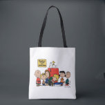 Tote Bag cacahuètes | Le bonheur est d'être l'un des gangs<br><div class="desc">Le bonheur fait en effet partie du gang des cacahuètes,  comme le montre la bande dessinée bien-aimée et ses diverses adaptations. Les personnages Peanuts,  malgré leurs défauts et leurs luttes,  trouvent de la joie dans leurs amitiés étroites et leurs expériences partagées.</div>