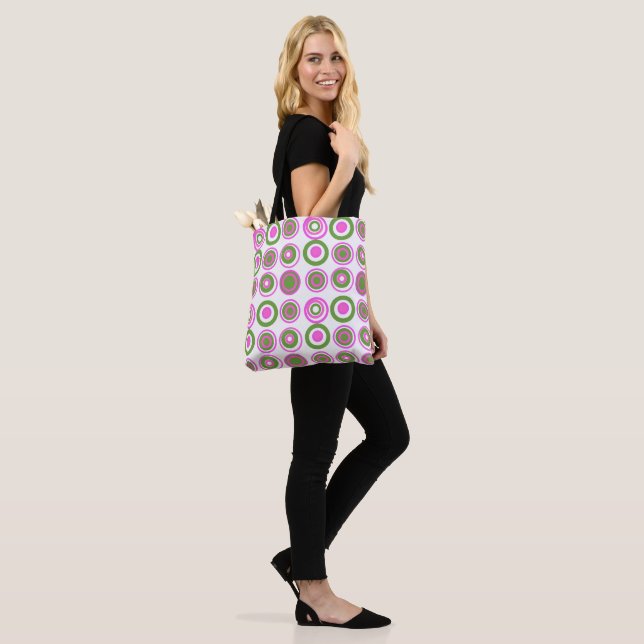 Tote Bag Cercles Rétro Magenta Rose Vert Sur Blanc (Sur le modèle)