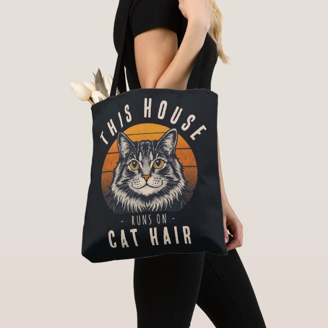Tote Bag Cette maison fonctionne avec des poils de chat Vin (De près)