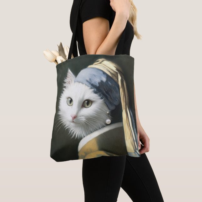 Tote Bag Chat blanc avec une perle à oreille peinture (De près)