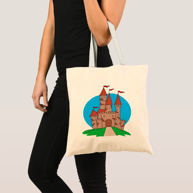 Tote Bag Château médiéval sur une colline avec des drapeaux (Créateur téléchargé)