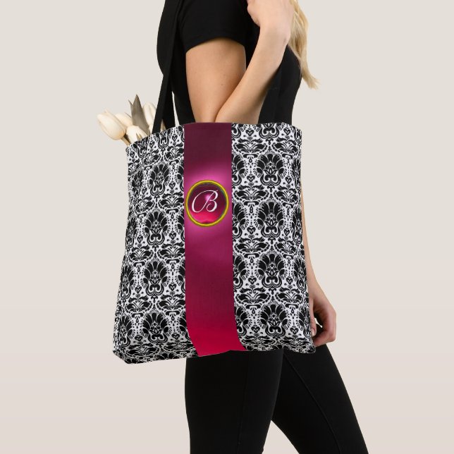 TOTE BAG CHIC BLACK WHITE DAMASK, PINK FUCHSIA GEM MONOGRAM (De près)