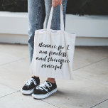 Tote Bag Citation de femme sans peur dans la typographie de<br><div class="desc">Emportez l'autonomisation avec vous partout avec cet audacieux sac fourre-tout de Femme sans peur. Doté d'une typographie de script moderne dans un design épuré noir et blanc, ce fourre-tout est parfait pour les femmes qui veulent faire une déclaration forte. Le look minimaliste combiné à un message inspirant en fait un...</div>