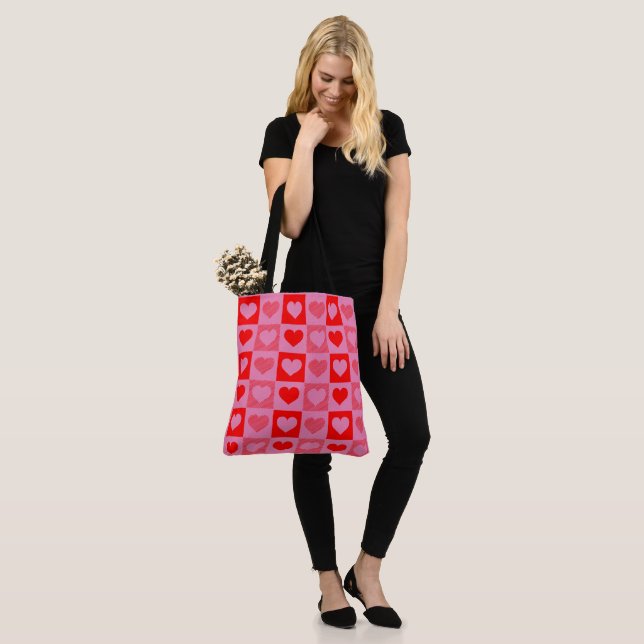 Tote Bag Coeurs rouges avec Arrière - plan de couleur perso (Sur le modèle)