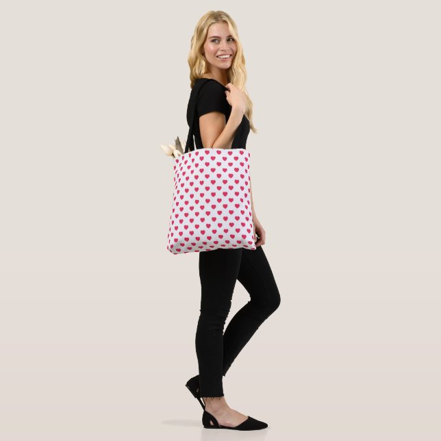 Tote Bag Coeurs rouges sur arrière - plan blanc > Valentine (Sur le modèle)