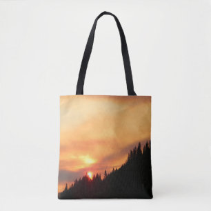 Tote Bag Coucher de soleil sur les montagnes...