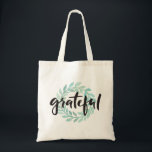 Tote Bag Couleur d'eau verte Gratte Wreath Automne Gratitud<br><div class="desc">La gratitude est l'un des sentiments les plus importants à vivre. Quel rappel créatif de ce sentiment. Cette couleur verte de l'eau Grateful Wreath Fall Gratitude Design nous rappelle de rester reconnaissants en toutes choses. Les articles correspondants sont disponibles car ils font partie de la collection Green Water Color Grateful...</div>