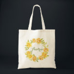 Tote Bag Couronne de demoiselle d'honneur de roses aquarell<br><div class="desc">Un sac fourre-tout botanique lumineux et fantaisiste. Il présente une couronne florale aquarelle de roses jaunes et de pivoines avec des accents de verdure et un script fantaisiste. Personnalisez en ajoutant un monogramme. Ce sac fourre-tout à couronne florale jaune est parfait comme cadeau personnalisé.</div>