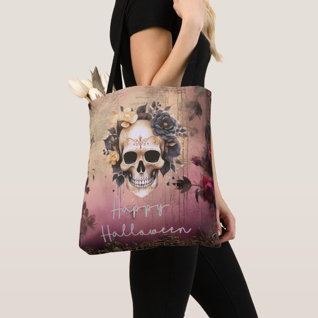 Tote Bag Crâne aux fleurs bleues et d'or Joyeux Halloween (De près)