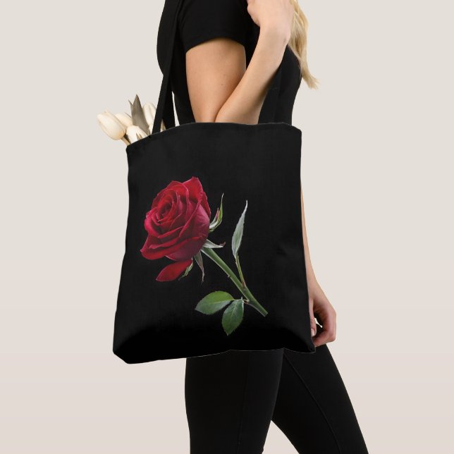 Tote Bag Crimson sur l'ébène : La rose rouge unique, (De près)