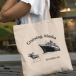 Tote Bag Croisière bateau croisière Alaska Moose Custom<br><div class="desc">Ce design a été créé par art numérique. Il peut être personnalisé dans l'espace fourni Contactez-moi à colorflowcreations@gmail.com si vous avez besoin d'aide pour le design sur un autre produit, ou si vous avez une demande spéciale. Achetez ma peinture acrylique abstraite originale à vendre à www.etsy.com/shop/colorflowart. Voir d'autres de mes...</div>