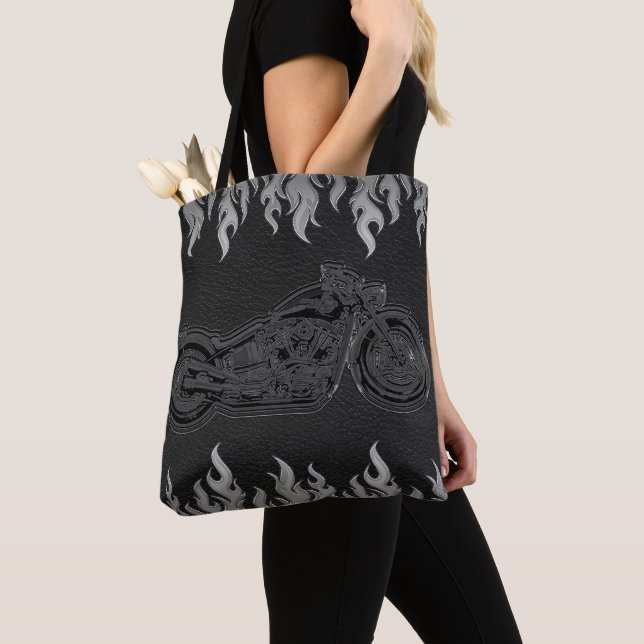 Tote Bag Cuir Noir Flammes Argentées Moto Feu Chaud (De près)