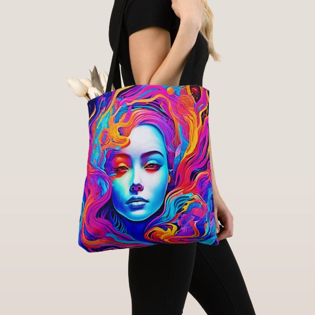 Tote Bag Déesse néon aux cheveux cosmiques fluides (De près)