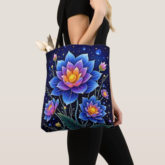 Tote Bag Design merveilleux de rêves floraux cosmiques (De près)