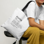 Tote Bag Devis de définition de fonction personnalisée<br><div class="desc">Cette définition de citation de Funtie est la façon parfaite de célébrer le lien spécial que votre soeur partage avec votre enfant en tant que "Tante Amusante". Cette conception est quelque chose qui non seulement égaye sa vie, mais aussi capture la joie et l'amour uniques qu'elle apporte à votre famille....</div>