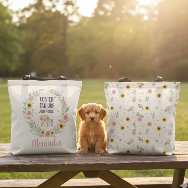 Tote Bag Échec d'adoption et fier chiot floral de kitten (Floral foster failure and proud tote bag for the dog mom — a sweet adoption day gift idea.)